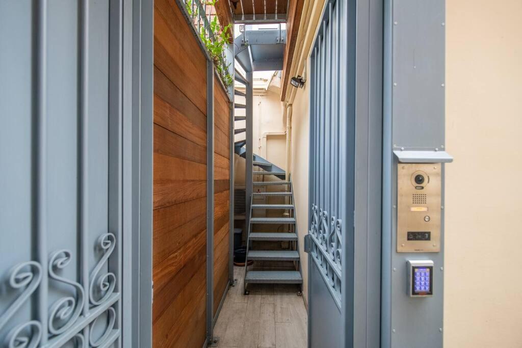 Appartement Etienne Pernet - Charming With A Private Terrace Parijs